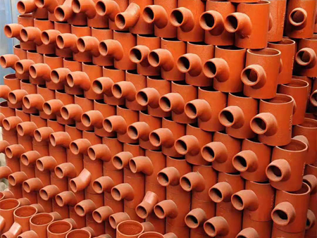 通渭寒露时节,金利建材助您构建坚固排水系统